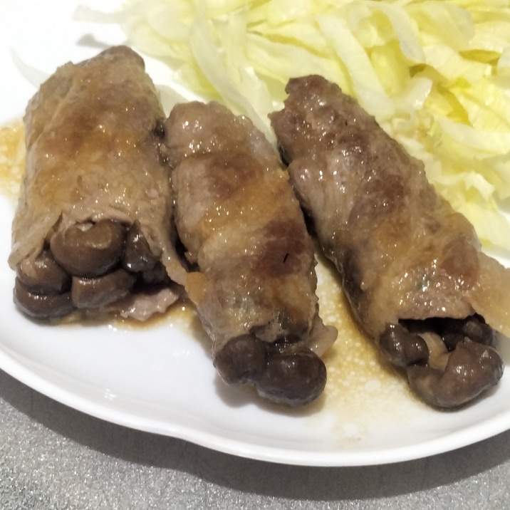 簡単作り置き♪豚ロース薄切り肉でシメジの肉巻き